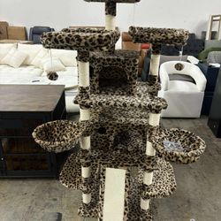 68 Inches Multi-Level Large Cat Tree for Large Kitties/Big Cat Tower with Condo