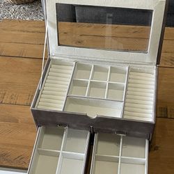Jewelry Box