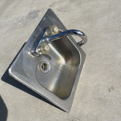 Single Part Sink