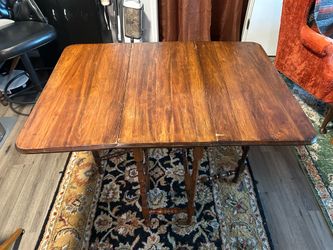 Antique gatefold table