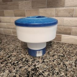 Floating Pool Chlorine Dispenser