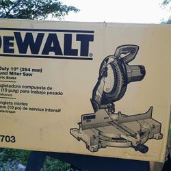 DeWalt Compound Miter Saw -Brand New