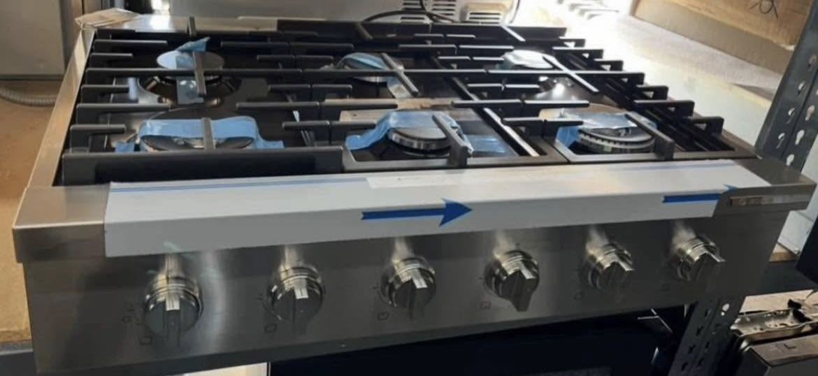 New Open Box Bosch 36 Inch Gas Range Top Stainless Steel 