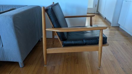 Mid century modern wood and leather chair