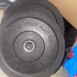 A Set Of 25lb Rubber Plates 