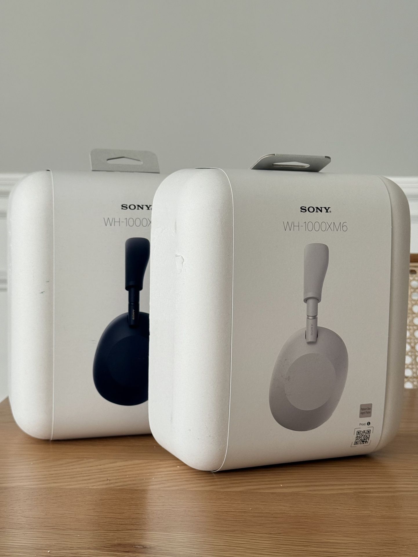 Brand New Sony WH-1000XM6 Wireless Headphones – Midnight Blue & Silver – Sealed Box