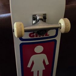 Girl/Sean Malto Skateboard 