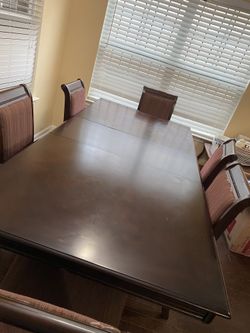 Barely used dining table