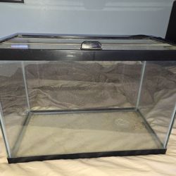Aqueon 20 Gallon High w/ Glasstop