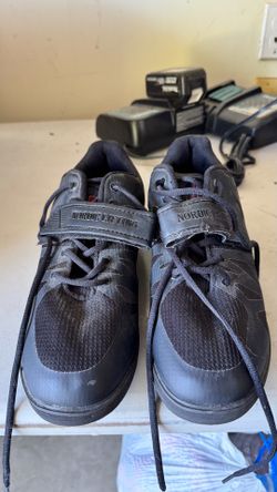 Powerlifting weightlifting men’s shoes size 12