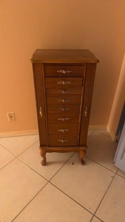 Jeverly box