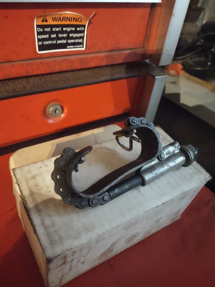 German car exhaust manifold clamp removal and installation tool