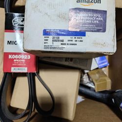 New Parts For GMC Chevy 5.3 V8 Motor Bundle 