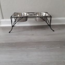 Metal Elevated Bowls Stand For Small Pet Ingreat CONDITION 