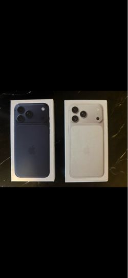 iPhone 17 Pro Max unlocked (Blue and Silver)