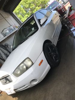 2001. Hyundai Elantra