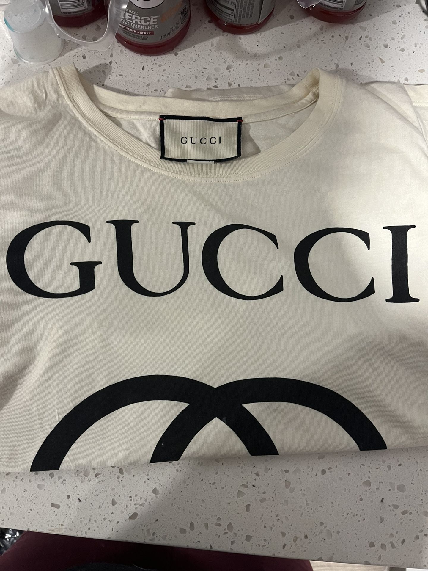 Gucci T Shirt Size XS Fits Like A Medium 