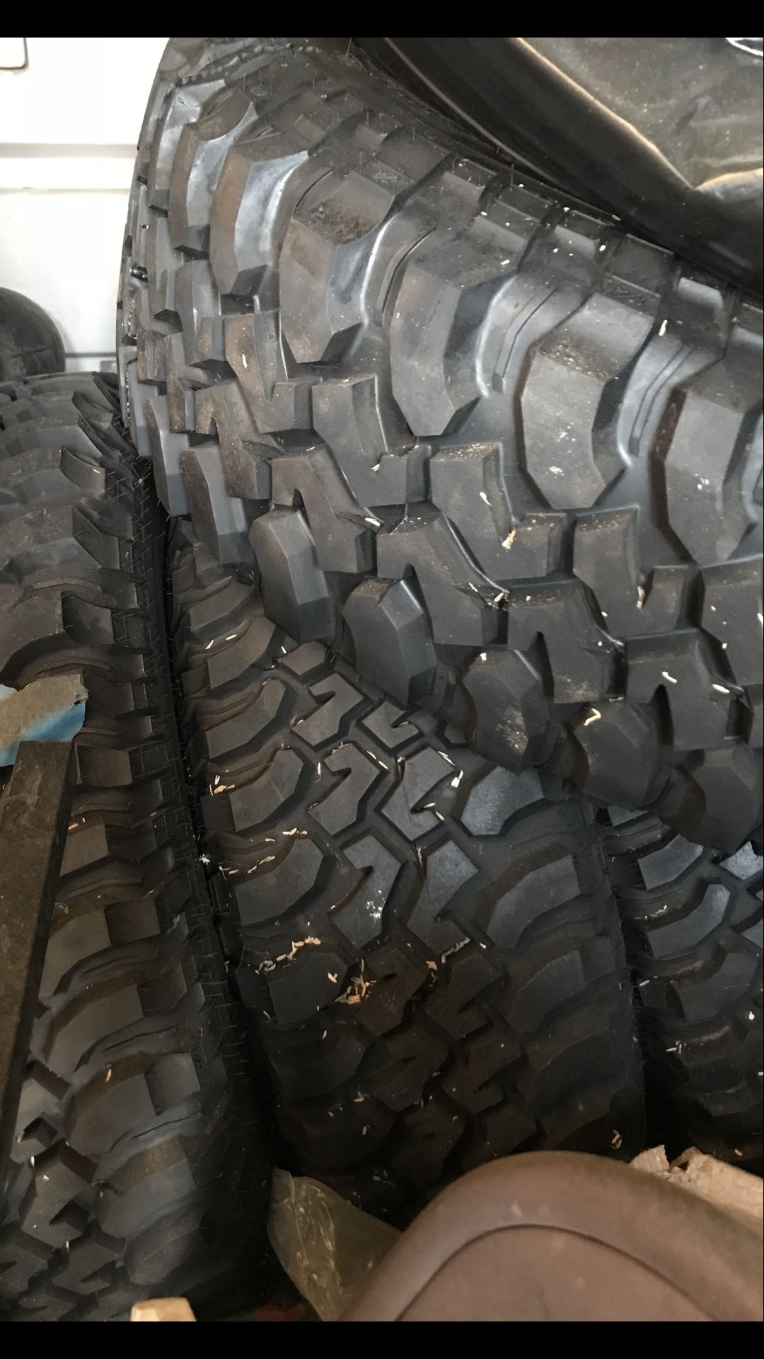 255/75 R17 brand new tire for sale with wheels