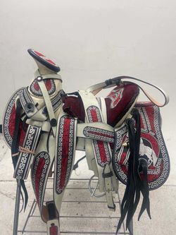 Montura charra bordada