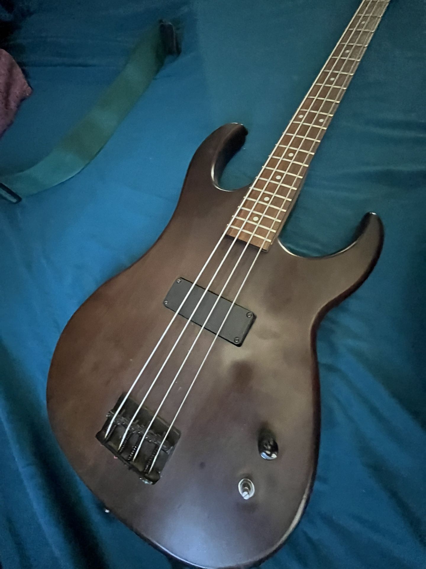 Dean 4 String Bass Guitar