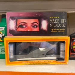 Vintage Vehicle Make-Up Mirror with Lights