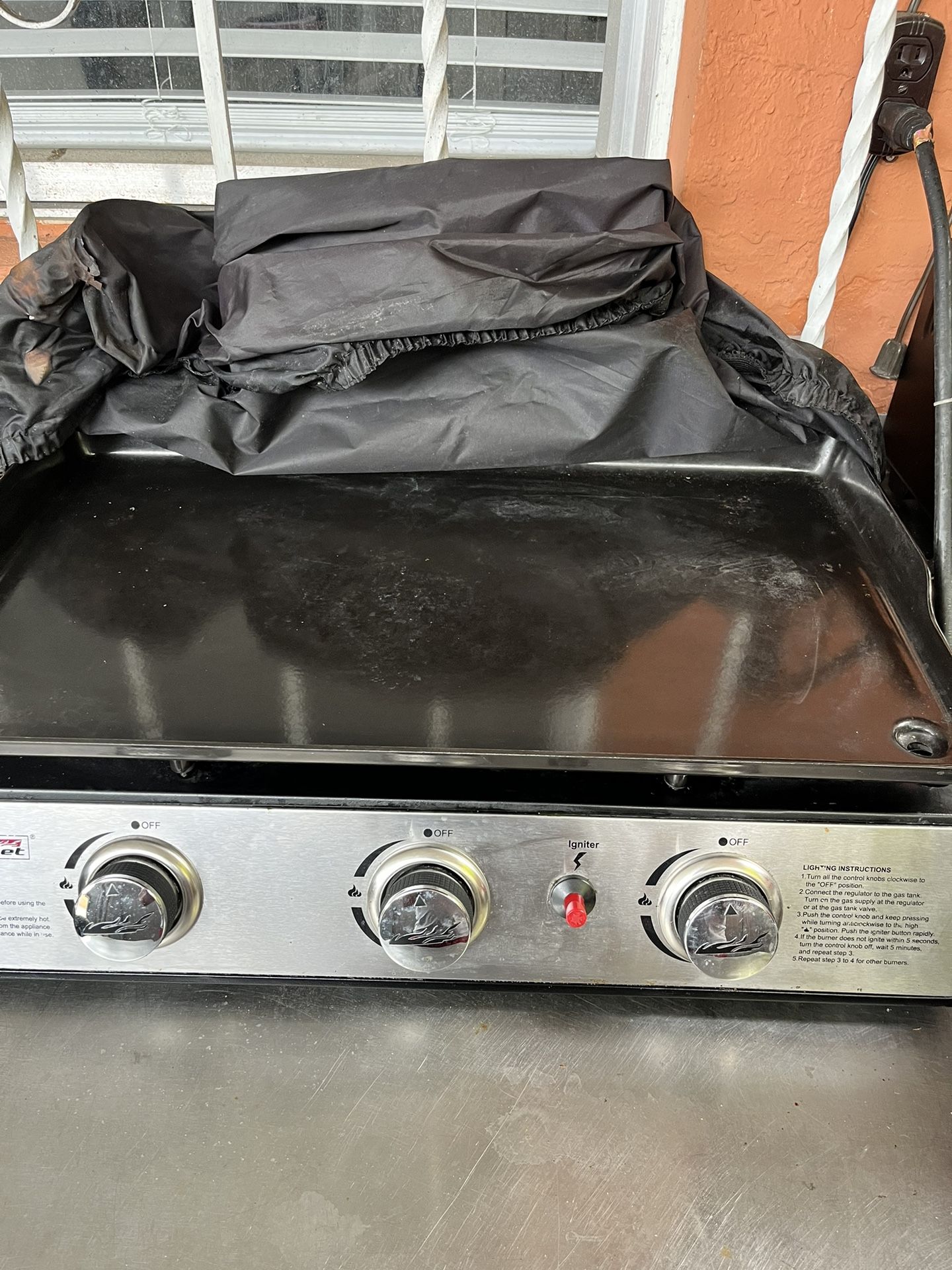 Plancha De Bbq Casi Nueva Dos Veces Se Usó