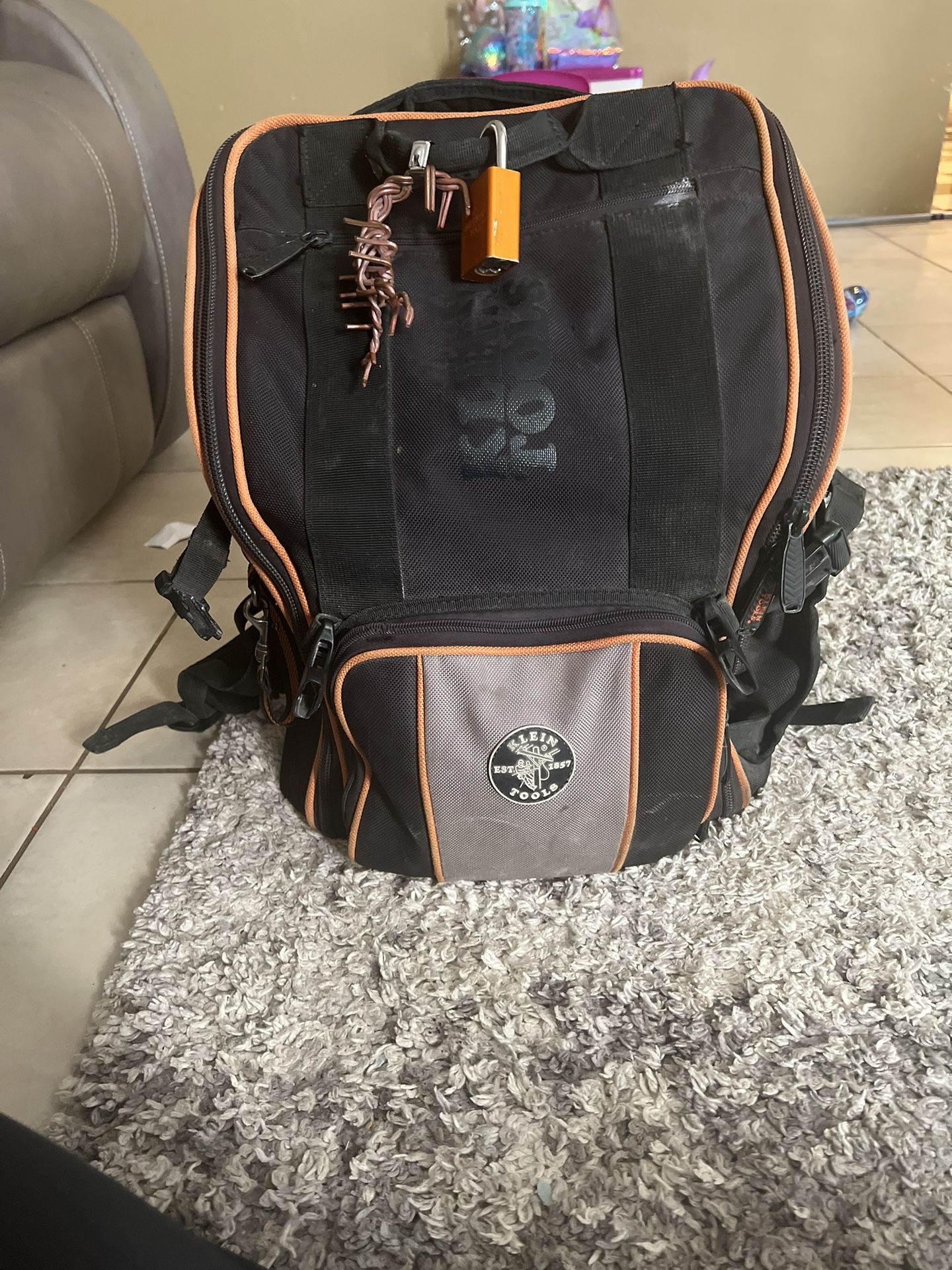 Klein Tools Backpack With Tools/ Mochila klein tools Con Herramienta 