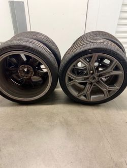 4 OEM Kia wheels
