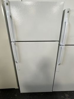 Refrigerator GE 30”