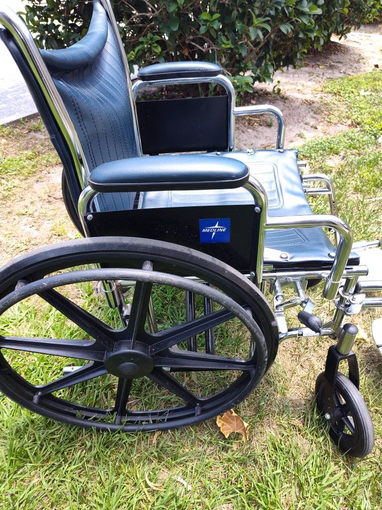 Great Deal on Xtra-Wide Medline Wheelchair