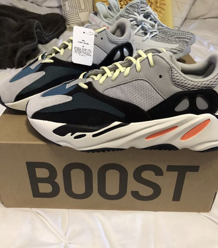 Yeezy boost size 10.5 for Sale in New York, NY - OfferUp