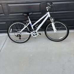 Woman’s 21 Speed Mtn Bike 