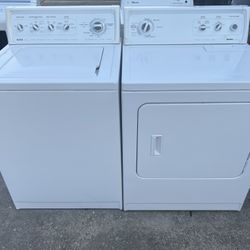 Kenmore Washer And Kenmore Eléctric Dryer 