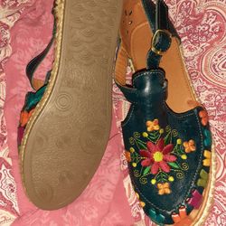 Beautiful Artisanal Leather Shoes 