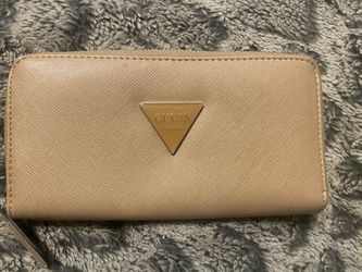 Guess Wallet