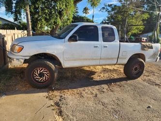 2000 Toyota Tundra