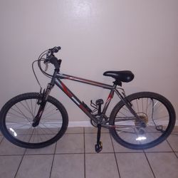 Nashiki 18" 26 Mountain Bike