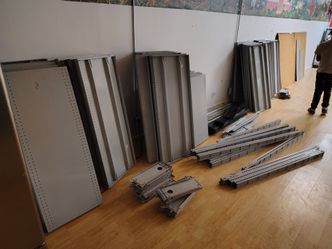Gondola shelving