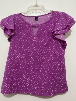 New Women’s Megenta Color Sz M Blouse