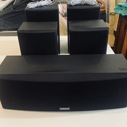 5 Piece Yamaha Speaker Set