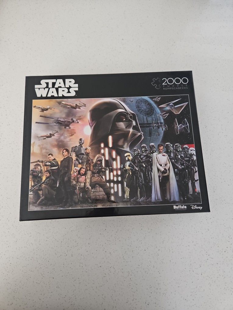 Star Wars Rouge 1 2000 Piece Puzzle