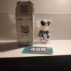 Bearbrick Series 44 100%