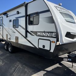 Winnebago Minnie