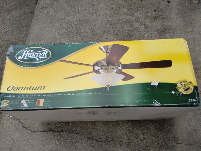 Hunter Since 1886 Quantum 52 Brushed Chrome Ceiling Fan With Light