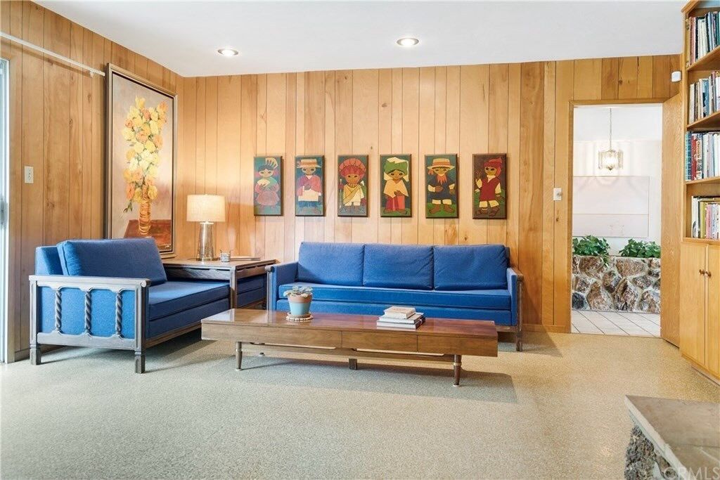 Mid Century Modern American Of Martinsville Low Coffee Table Media Center Console