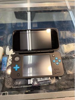 Nintendo 2DS XL