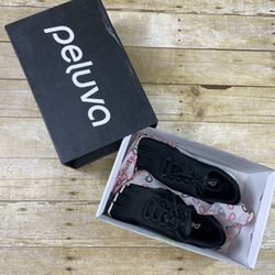 Peluva Strand Sport PFWM30101 Black & White Mens 8 Barefoot Shoes Toes w/ Box