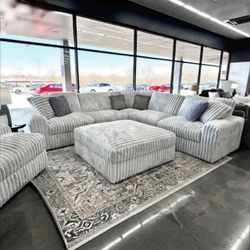 Stupendous Alloy 3 Piece Sectional