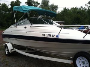 Photo Bayliner Capri 2052 LS