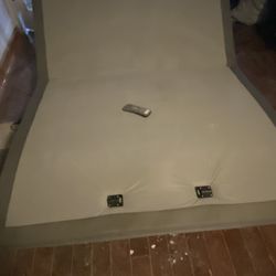 Full/Queen Adjustable Base with remote